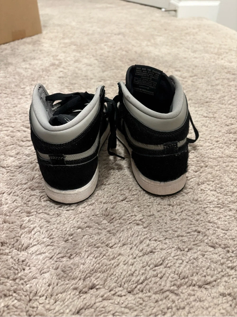 Jordan 1 Mid Black and Gray Men's Sneakers